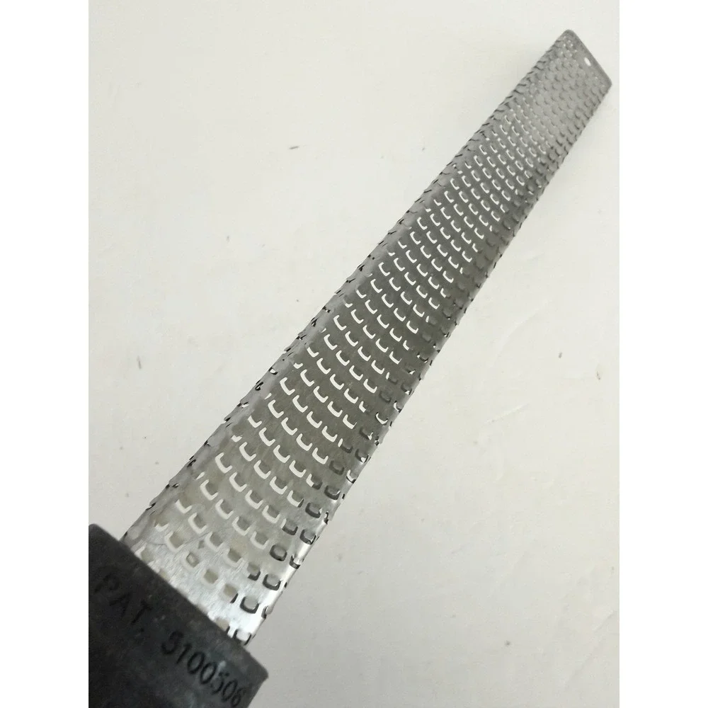 Microplane Original Stainless Steel Handheld Grater Rasp Zester Tool Grace EUC